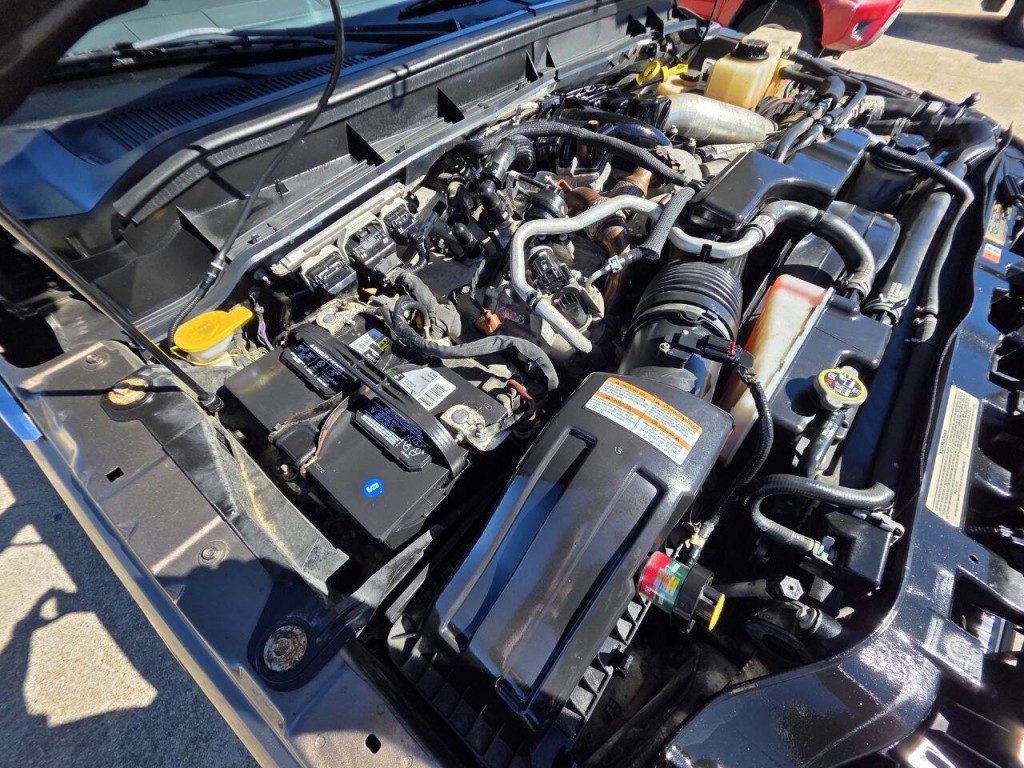 2015 Ford F-250 Image 25