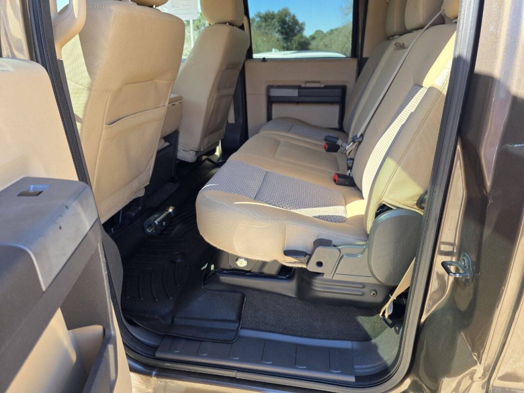 2015 Ford F-250 Image 39