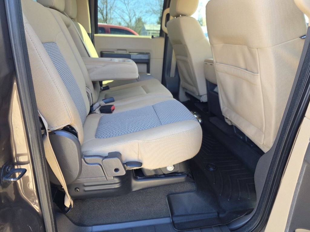 2015 Ford F-250 Image 43