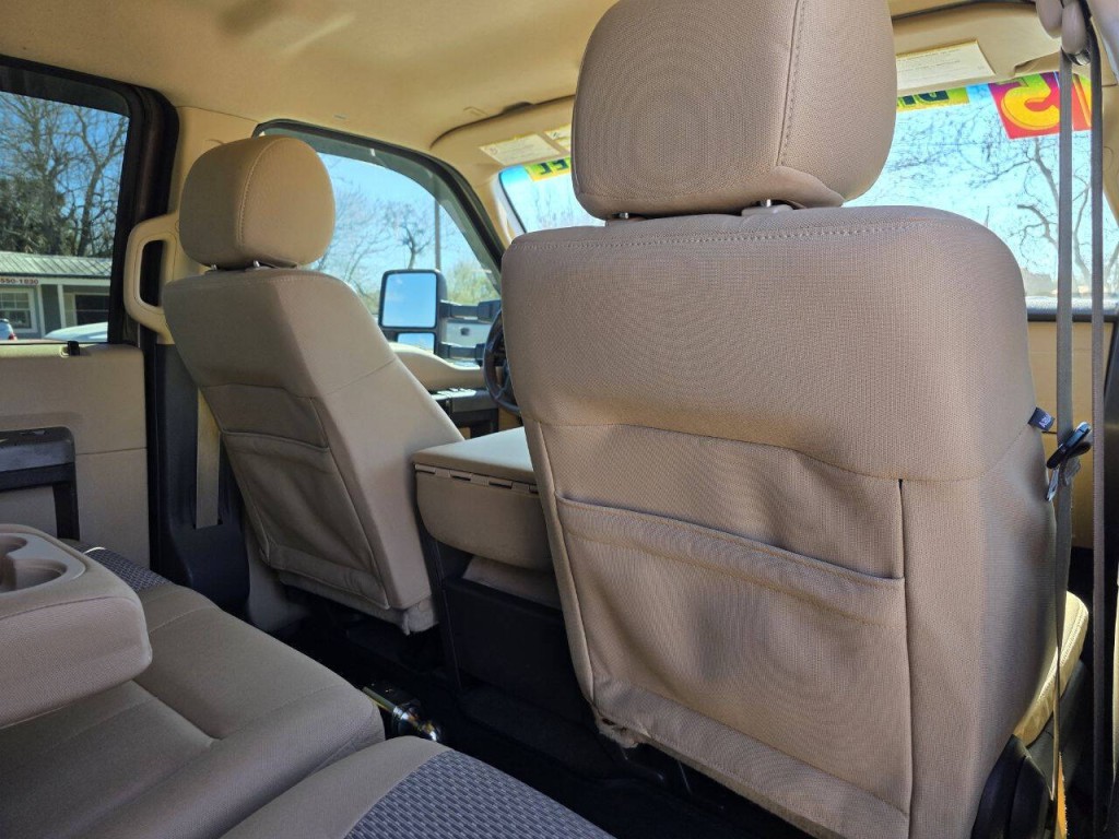 2015 Ford F-250 Image 44