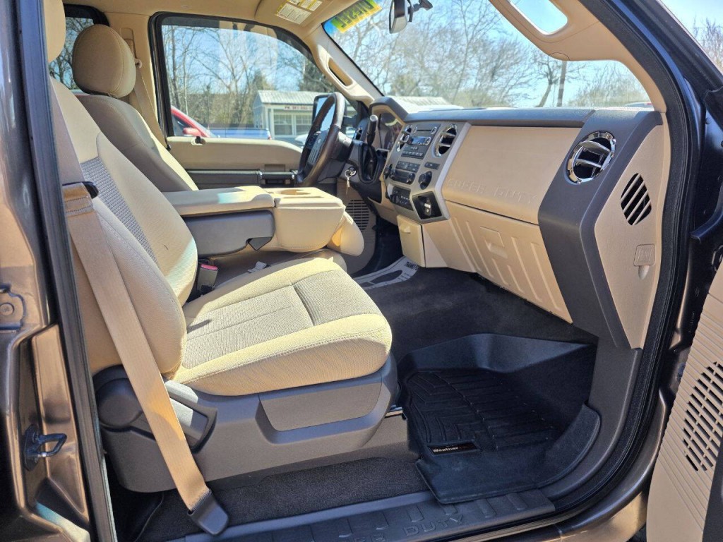 2015 Ford F-250 Image 47