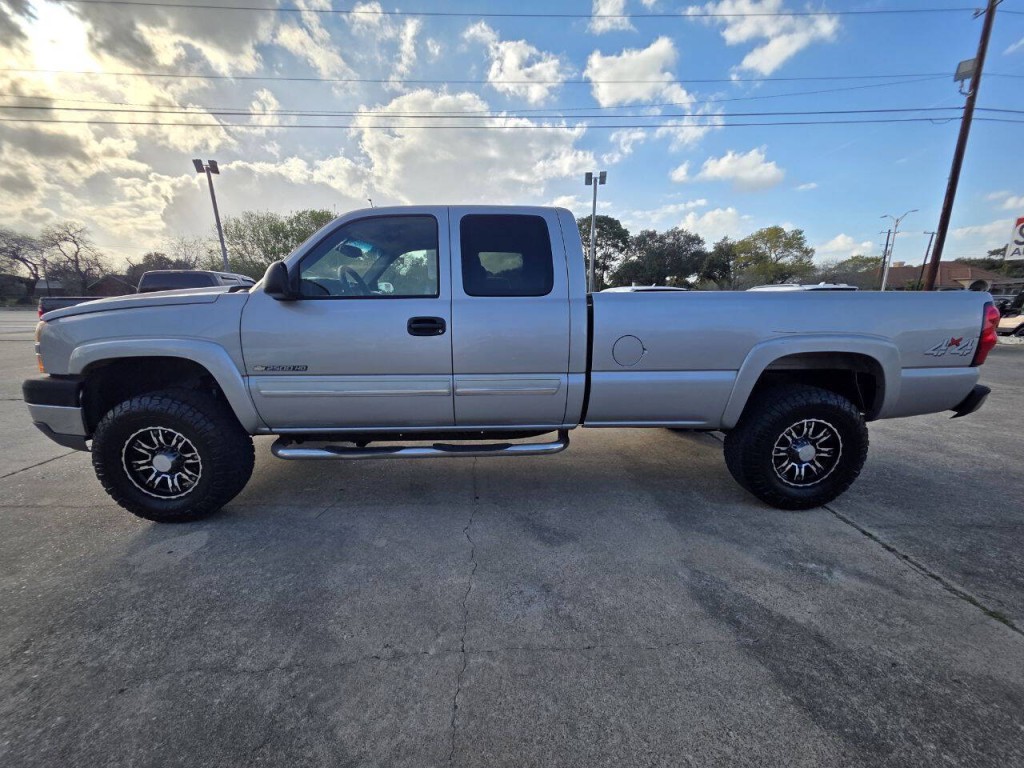 2005 Chevrolet Silverado 1500 Image 9