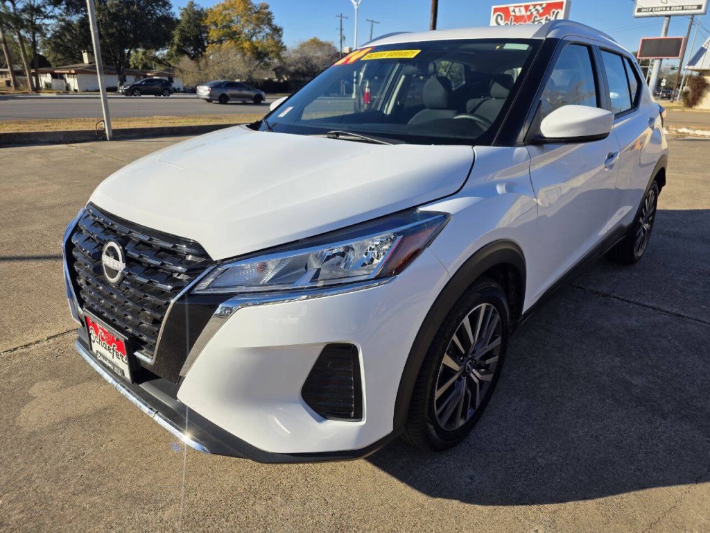 2024 Nissan Kicks Image 3