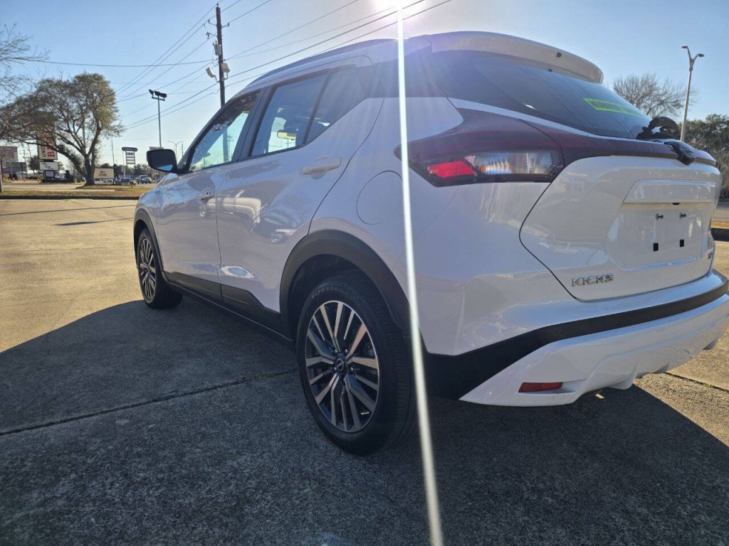 2024 Nissan Kicks Image 9