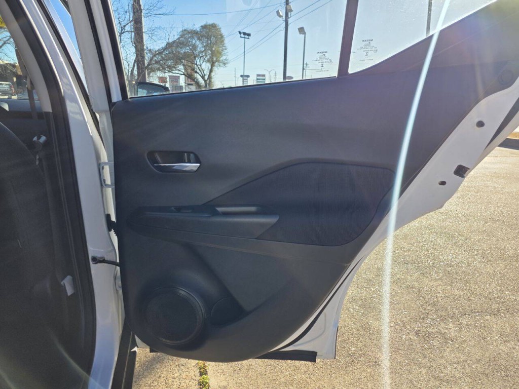 2024 Nissan Kicks Image 29