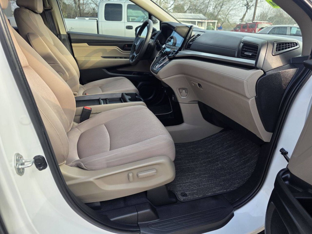 2022 Honda Odyssey Image 40