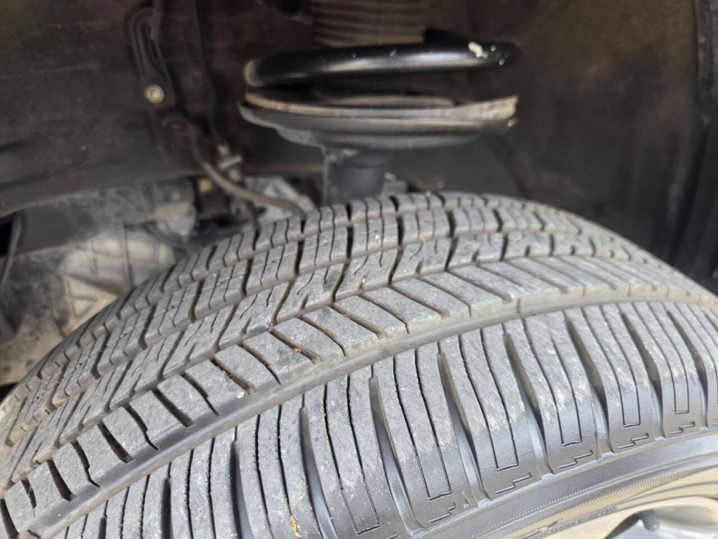 2015 Toyota Sienna Image 12