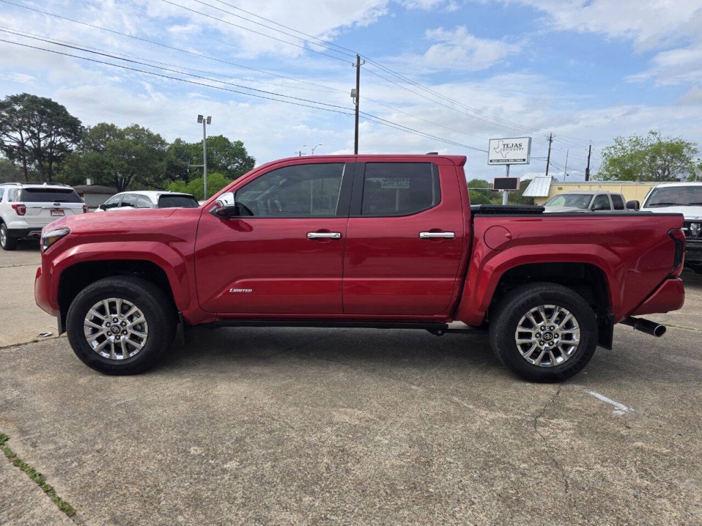 2025 Toyota Tacoma Image 7