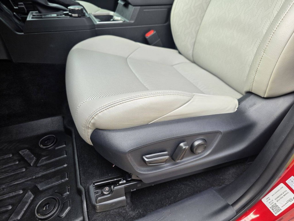 2025 Toyota Tacoma Image 11