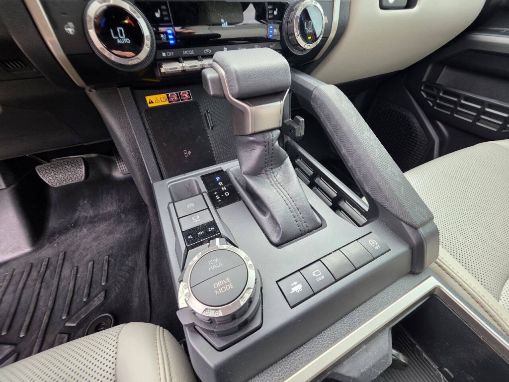 2025 Toyota Tacoma Image 14