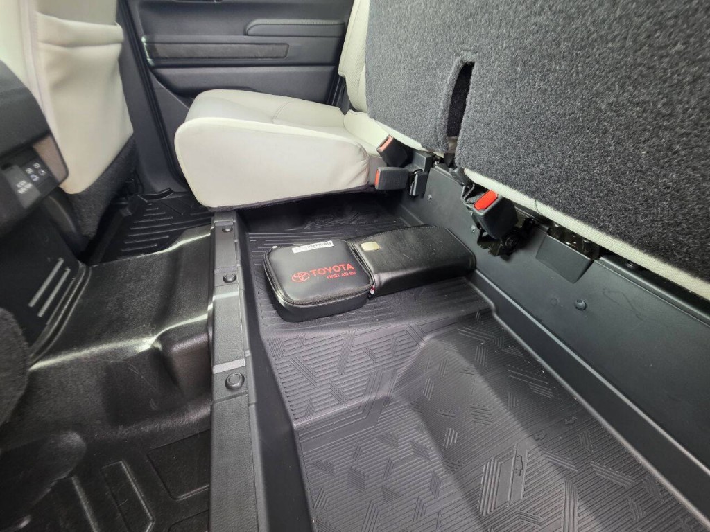 2025 Toyota Tacoma Image 21