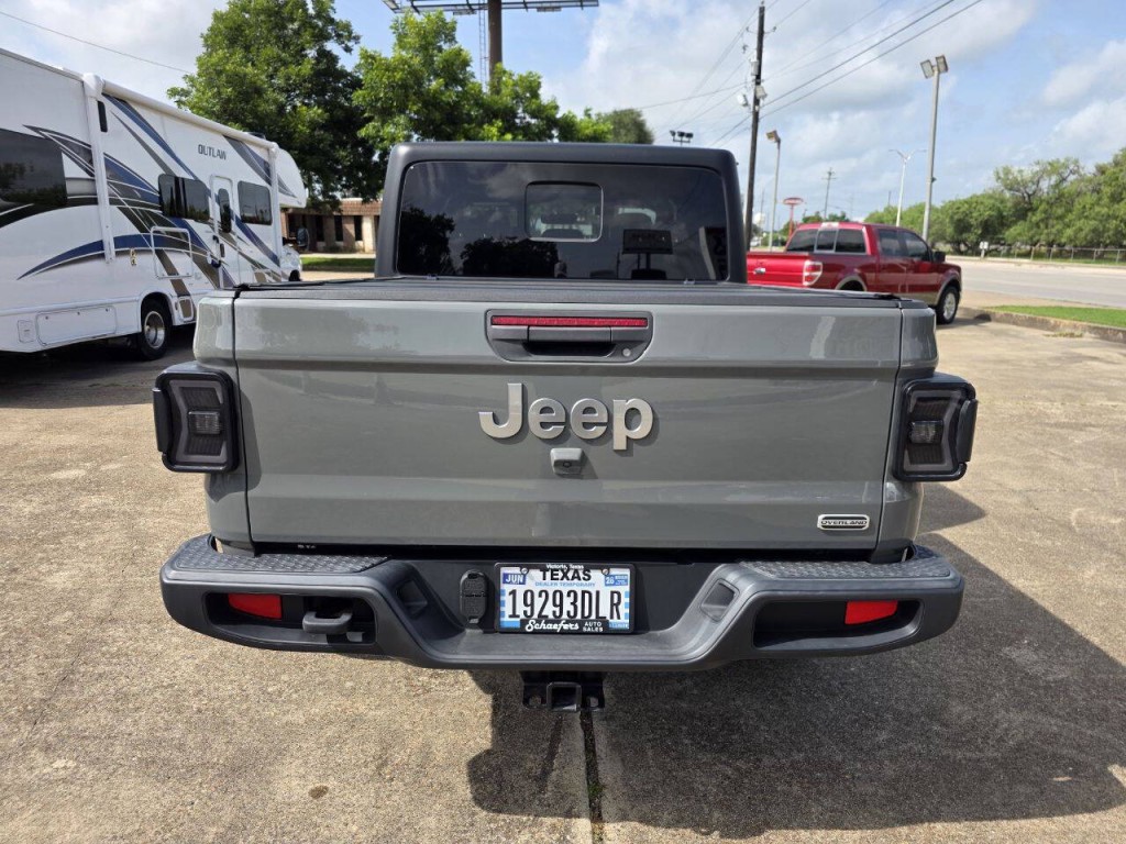 2022 Jeep Gladiator Image 7