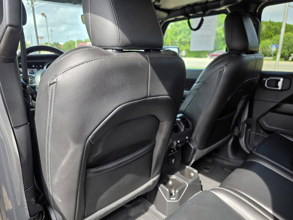 2022 Jeep Gladiator Image 23