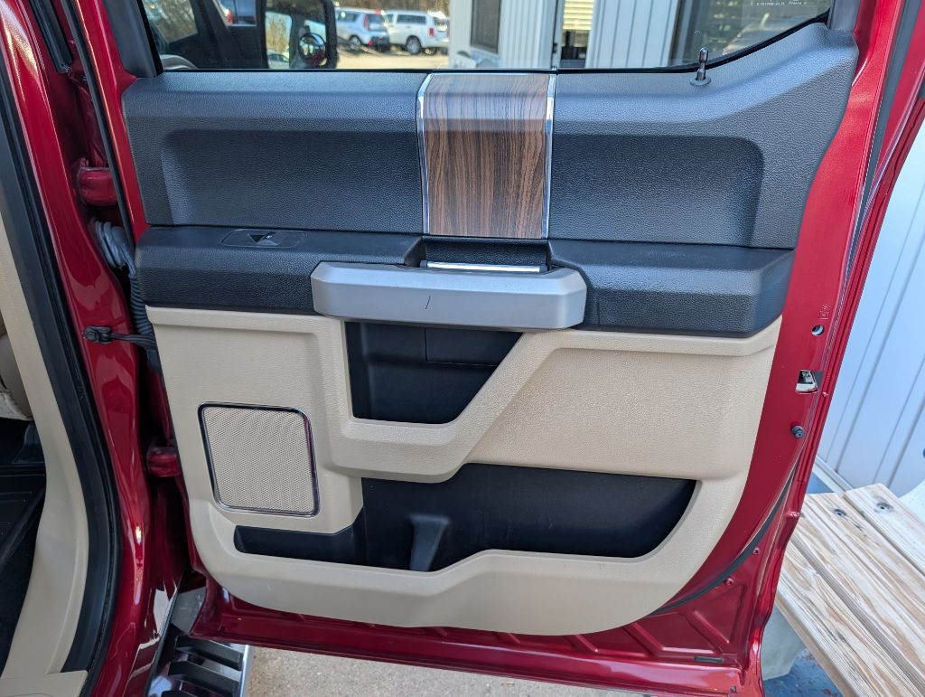 2016 Ford F-150 Image 18