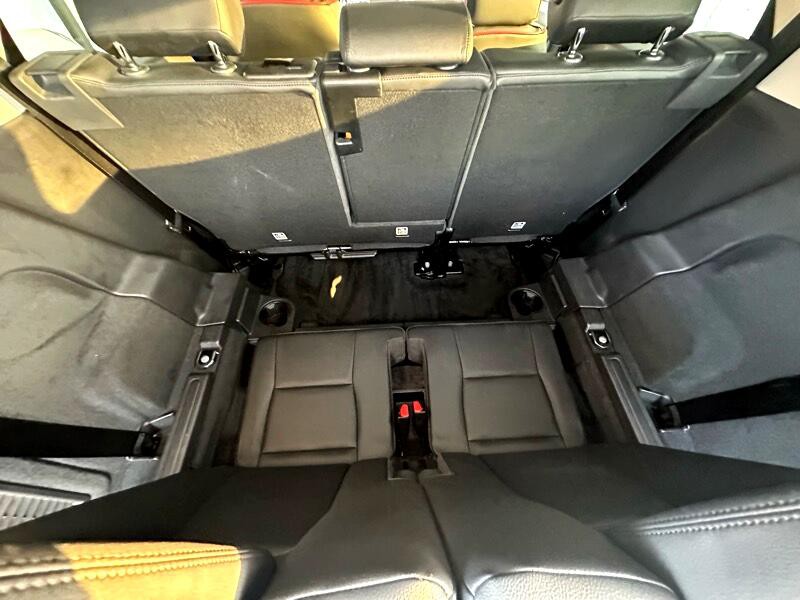 2017 Land Rover Discovery Sport Image 13