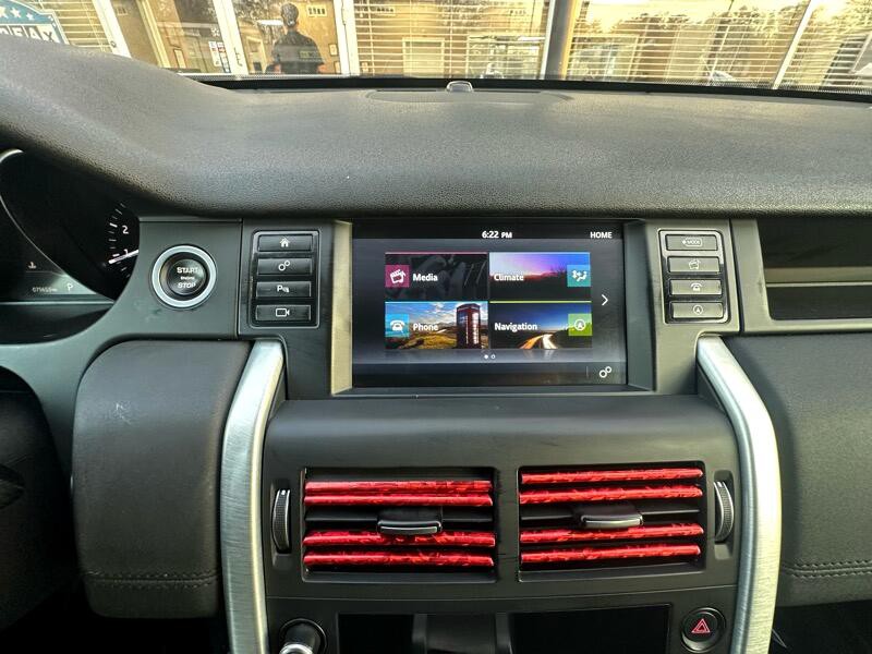 2017 Land Rover Discovery Sport Image 27