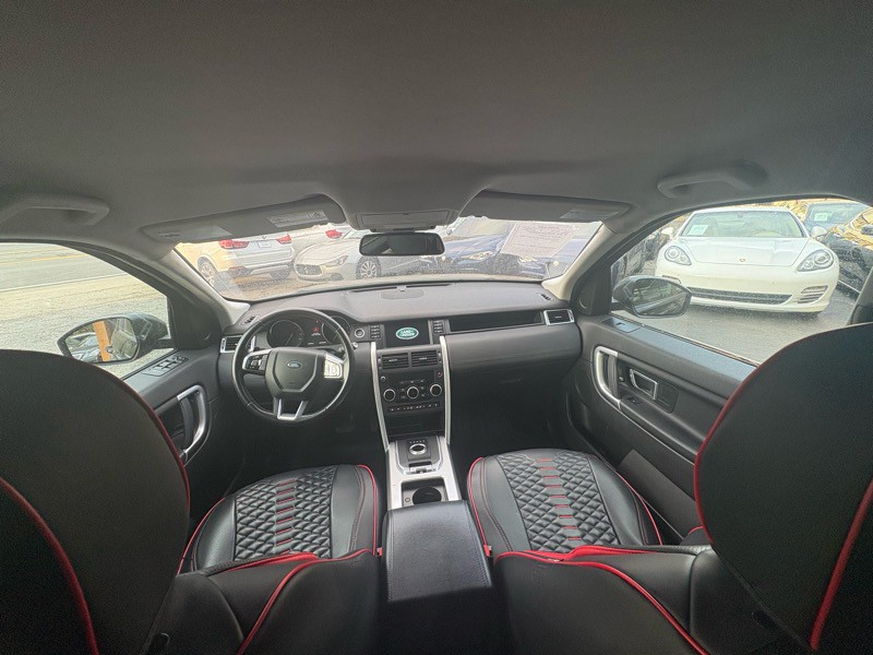 2017 Land Rover Discovery Sport Image 25