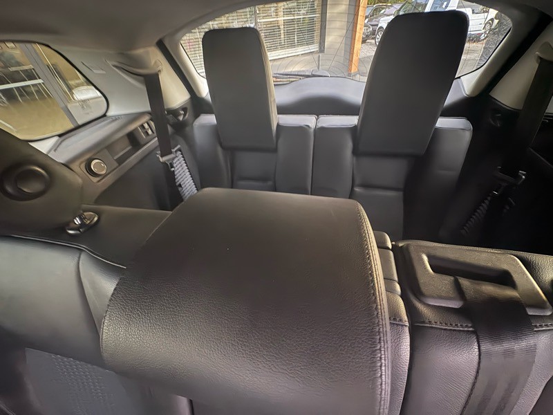 2017 Land Rover Discovery Sport Image 28