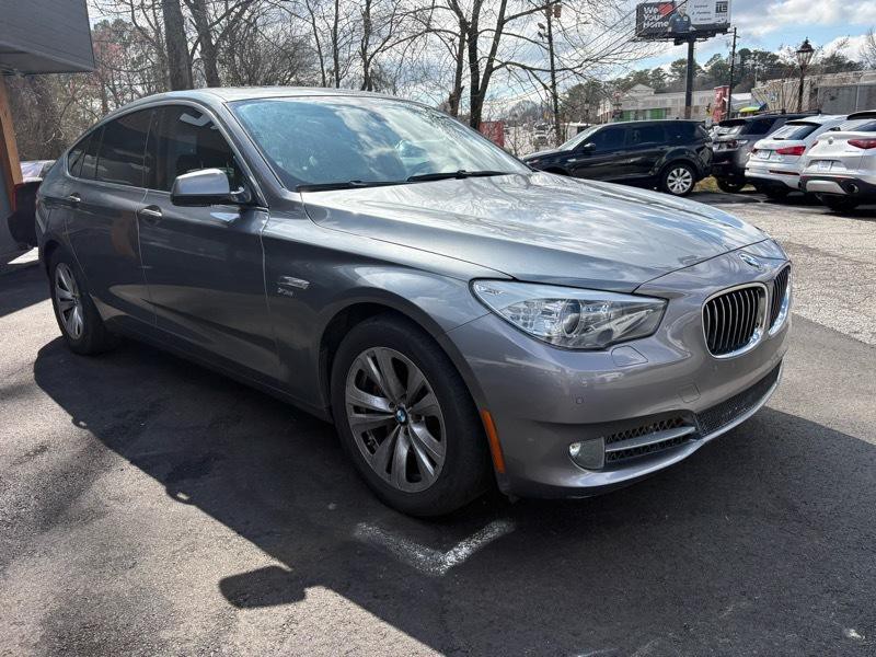 2012 BMW 5 Series Image 3