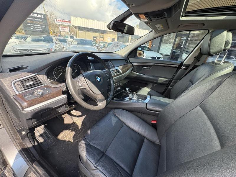 2012 BMW 5 Series Image 15