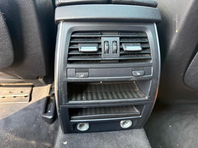 2012 BMW 5 Series Image 21