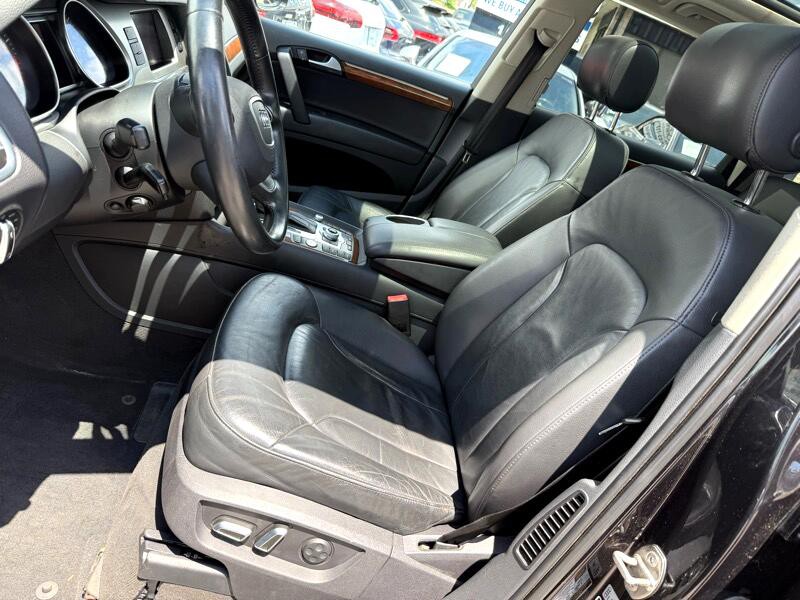 2015 Audi Q7 Image 12