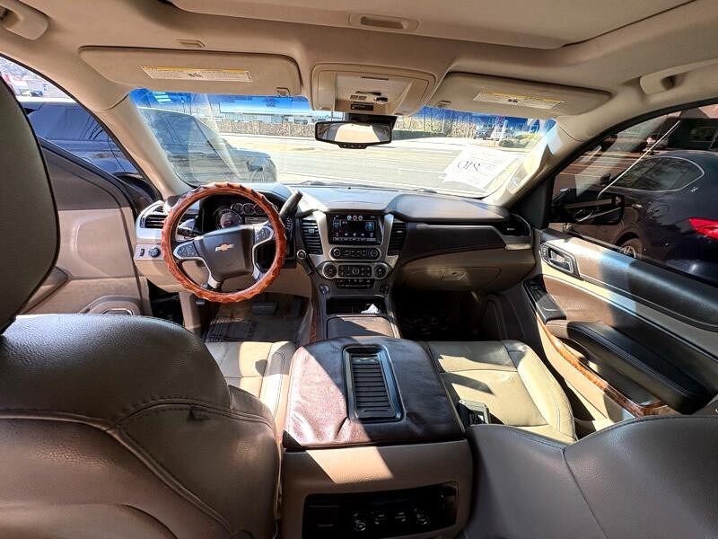 2015 Chevrolet Suburban Image 12