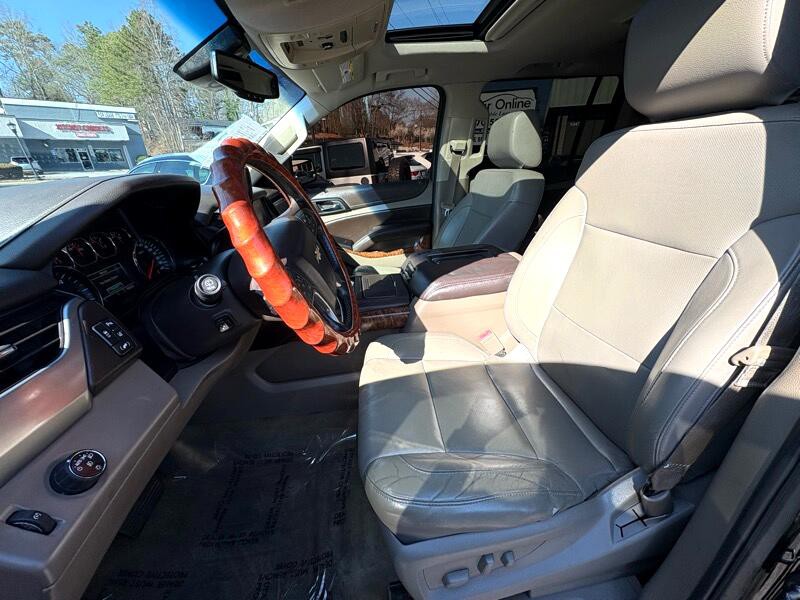 2015 Chevrolet Suburban Image 18
