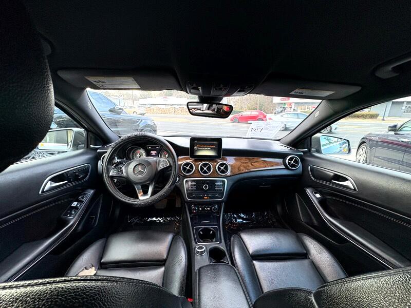 2016 Mercedes-Benz GLA-Class Image 10