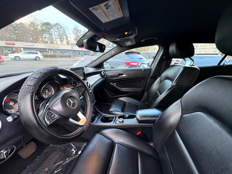 2016 Mercedes-Benz GLA-Class Image 15