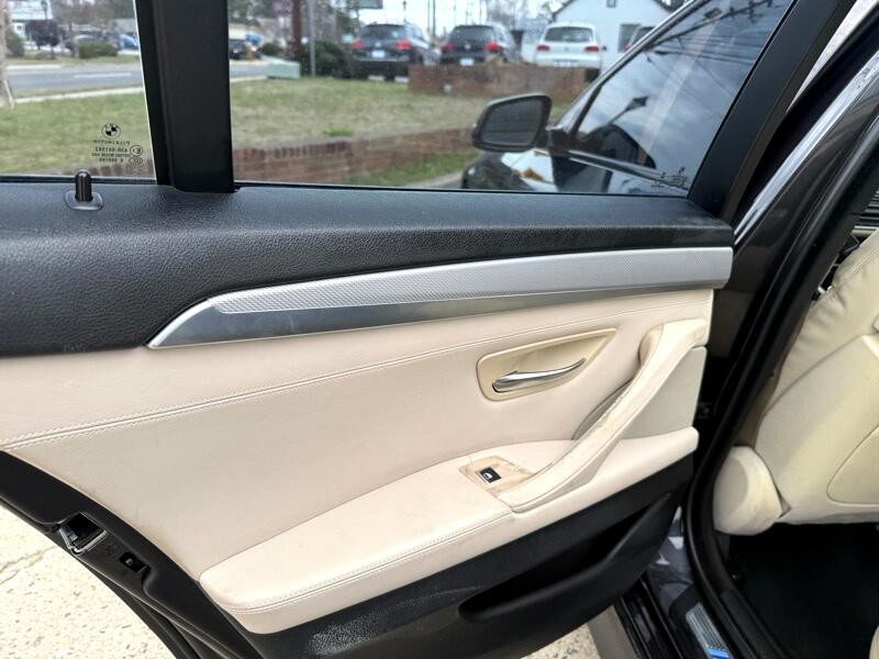 2014 BMW 5 Series Image 8
