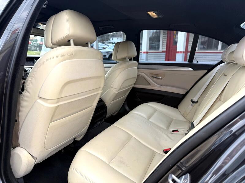 2014 BMW 5 Series Image 10