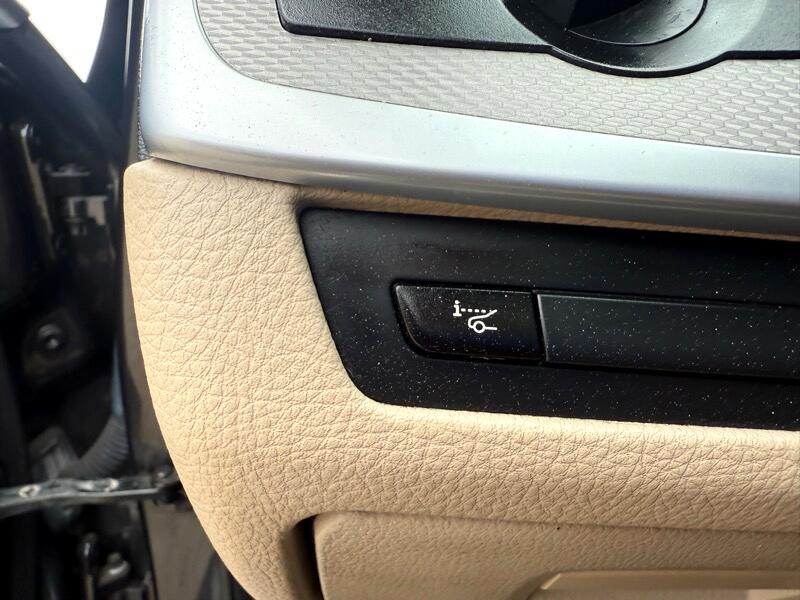 2014 BMW 5 Series Image 19