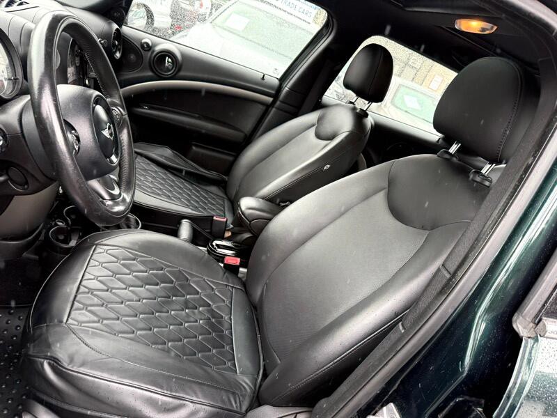 2013 MINI Countryman Image 11