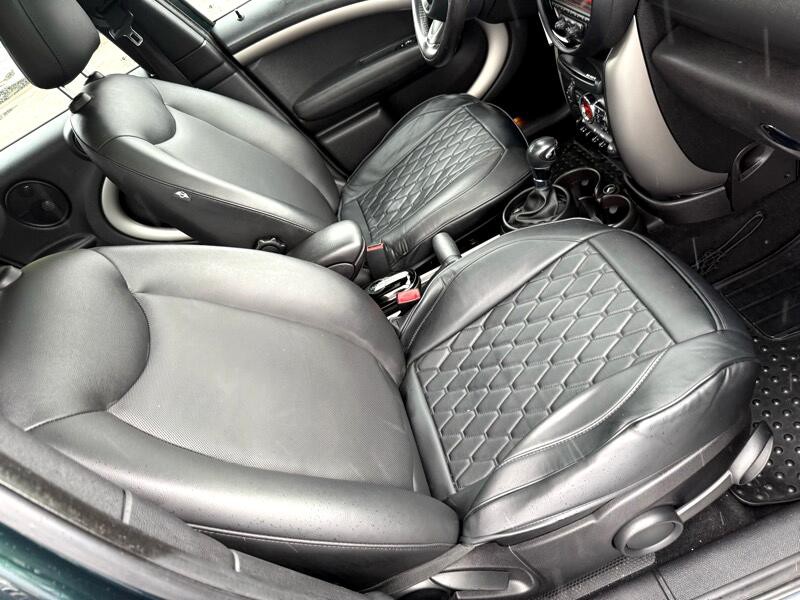 2013 MINI Countryman Image 17