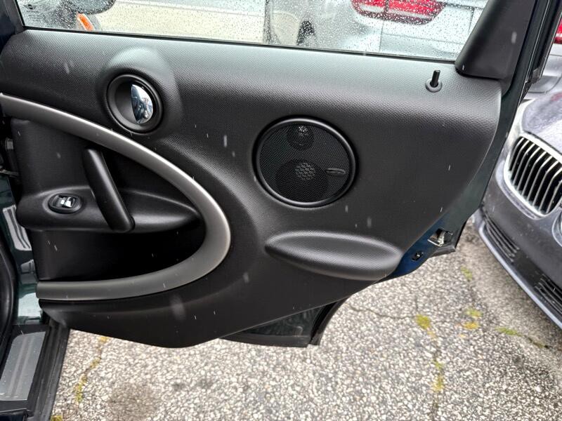2013 MINI Countryman Image 18