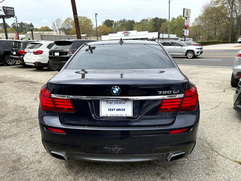 2013 BMW 7 Series Image 4