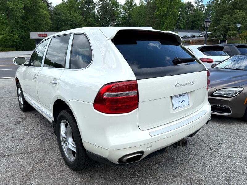 2009 Porsche Cayenne Image 8