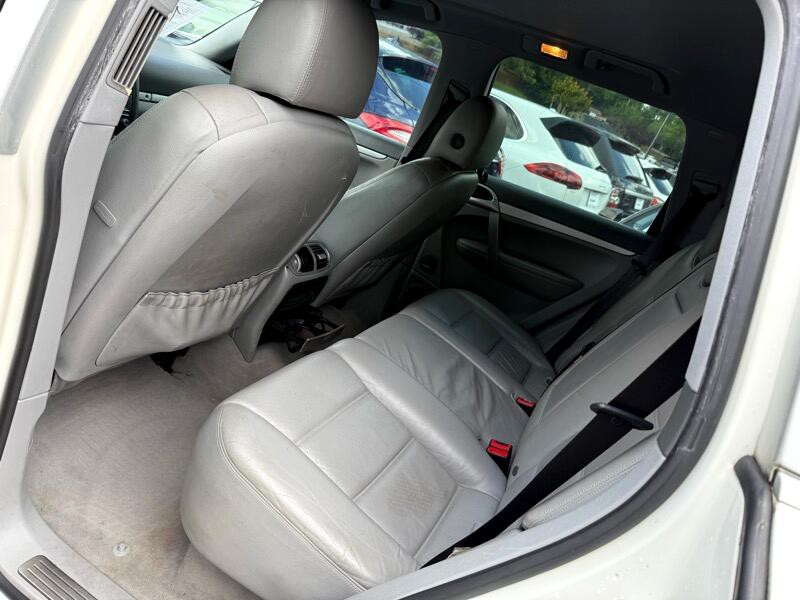 2009 Porsche Cayenne Image 14