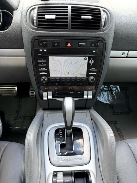 2009 Porsche Cayenne Image 23