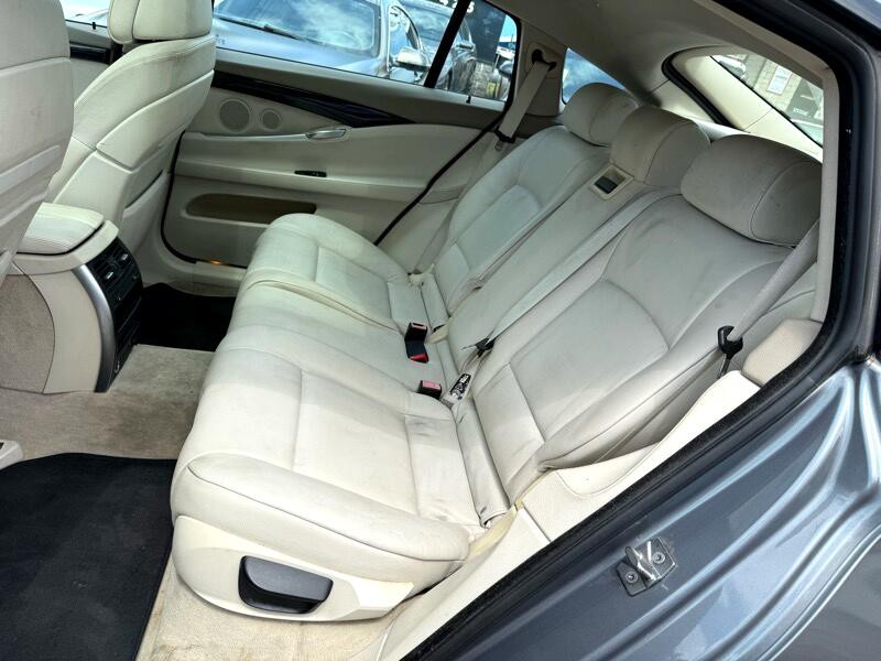 2010 BMW 5 Series Image 15