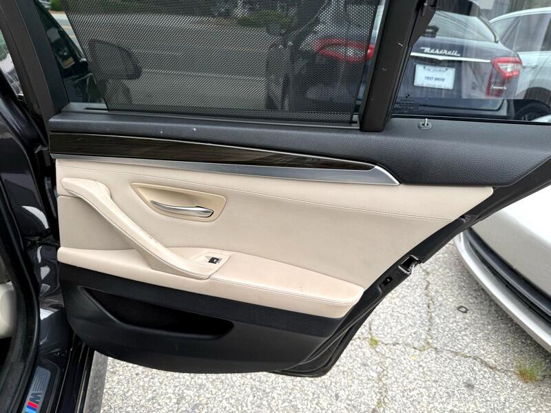 2014 BMW 5 Series Image 17