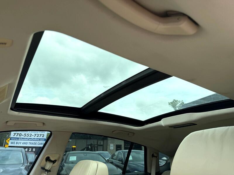 2010 BMW 5 Series Image 13