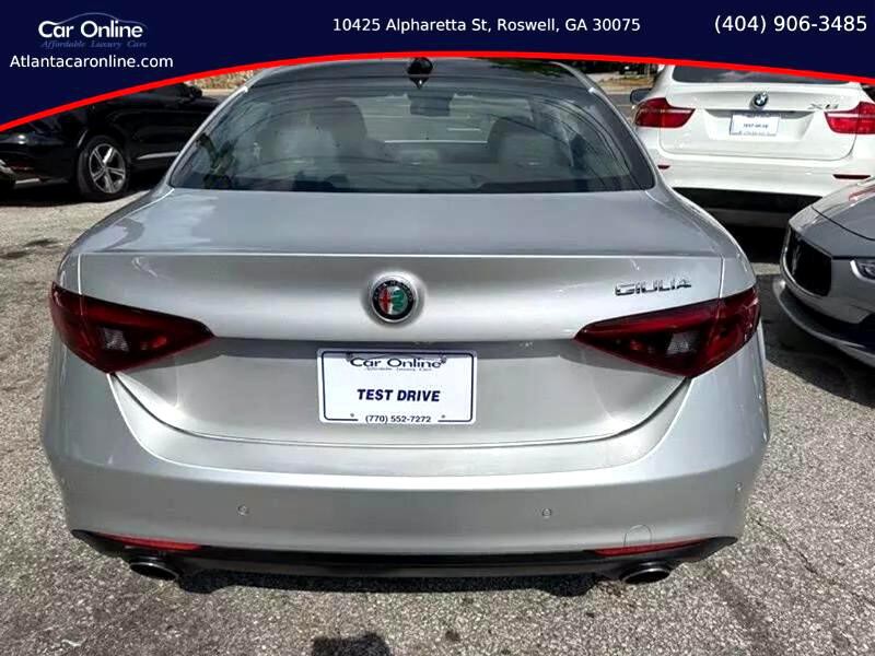 2017 Alfa Romeo Giulia Image 5