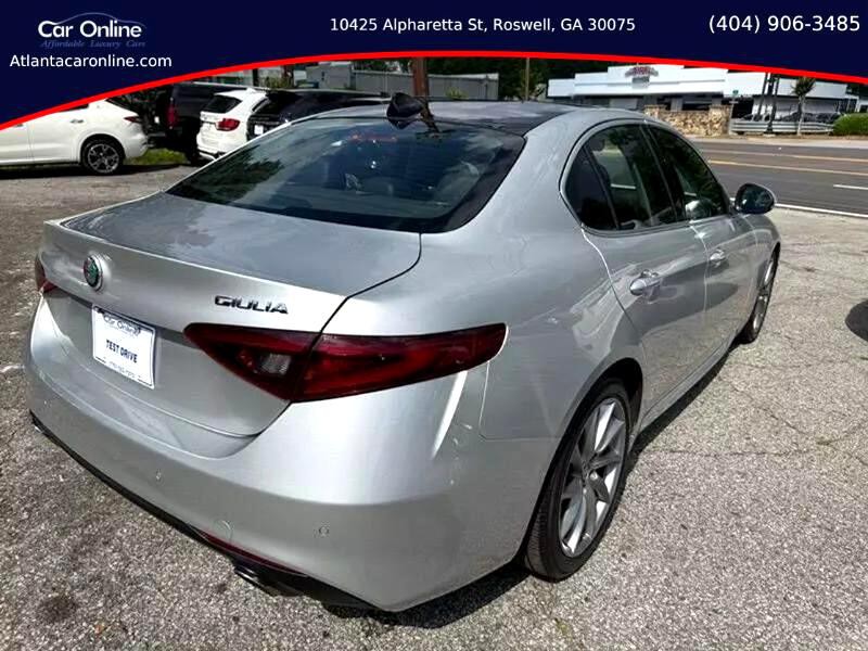 2017 Alfa Romeo Giulia Image 5