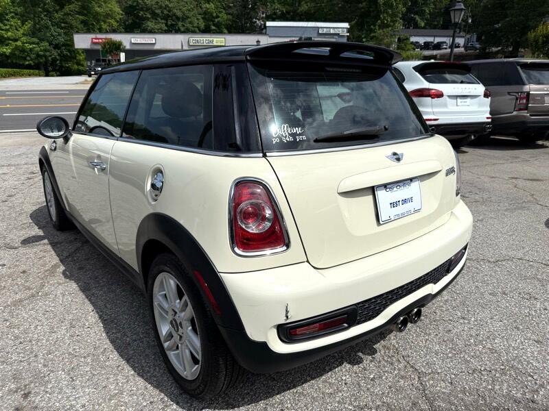 2011 MINI Cooper Image 8