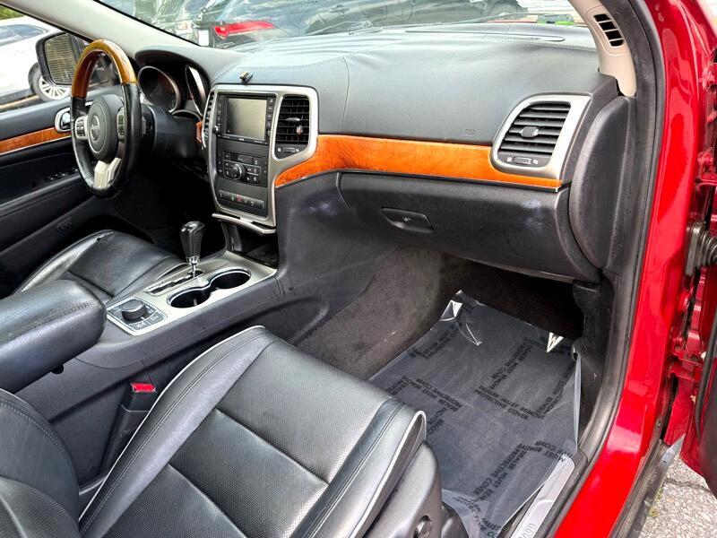 2011 Jeep Grand Cherokee Image 18