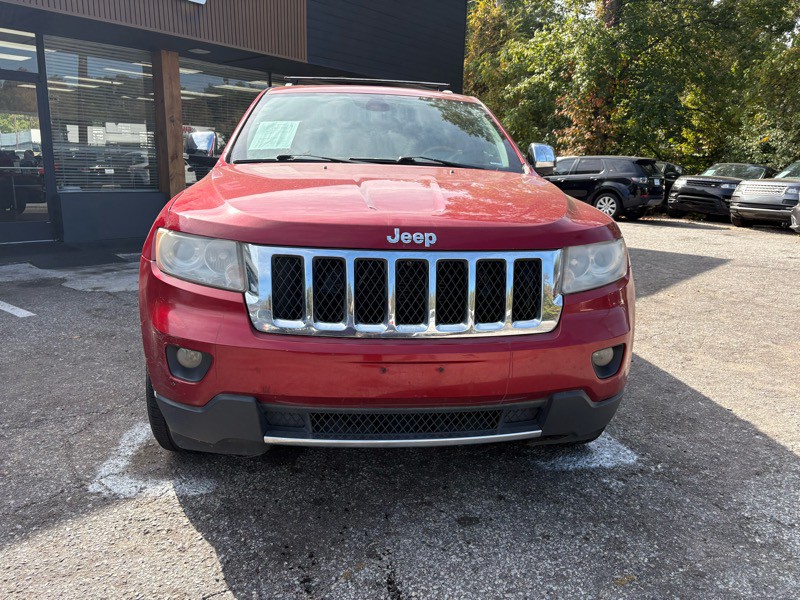 2011 Jeep Grand Cherokee Image 2