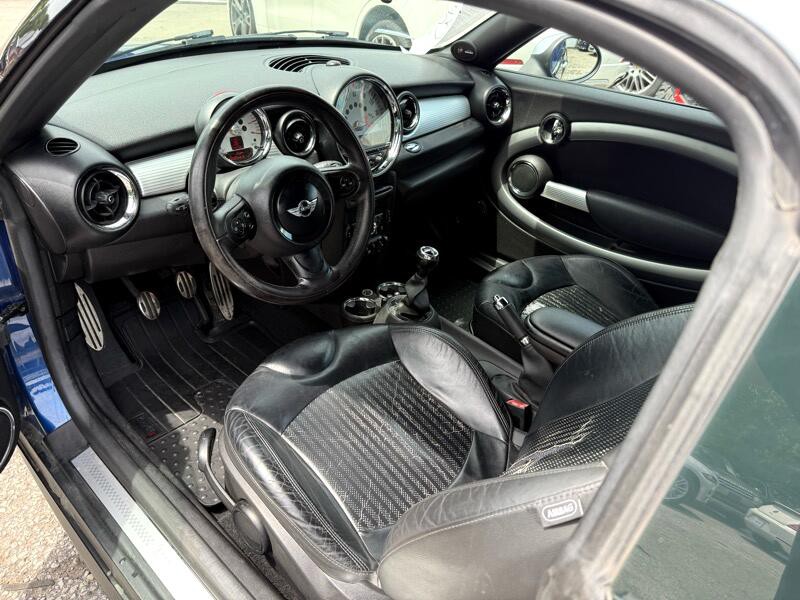 2012 MINI Coupe Image 12