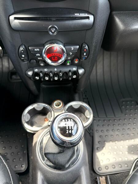 2012 MINI Coupe Image 18